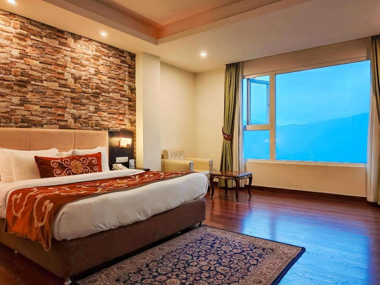 The Fern Denzong Hotel & Spa Gangtok, Sikkim Exterior foto